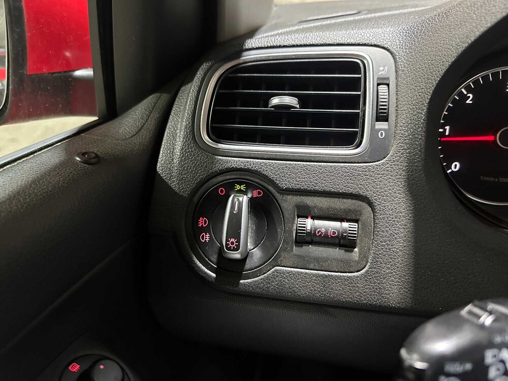 Volkswagen Polo 1.2 TDI BlueMotion Comfortline 75pk 2011, 44-RFG-1