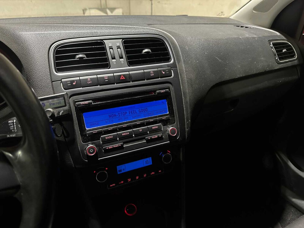 Volkswagen Polo 1.2 TDI BlueMotion Comfortline 75pk 2011, 44-RFG-1