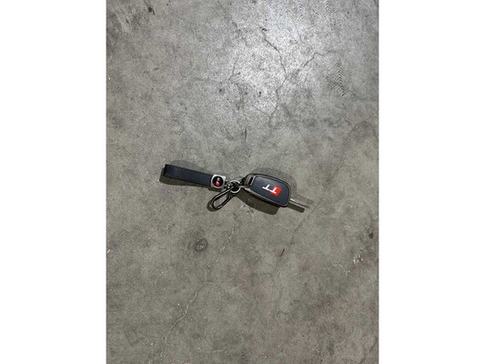 Audi TT 1.8 5V Turbo Quattro 179pk 2000, 26-FP-JK Youngtimer
