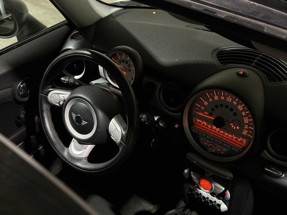 Mini Clubman 1.6 Cooper D Pepper 109pk 2008, 87-GHP-6