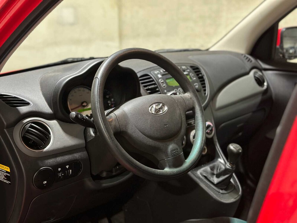 Hyundai i10 1.25i Dynamic Cool 77pk 2010, 76-LDD-4