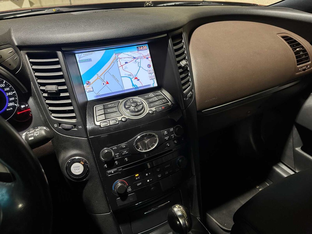 Infiniti FX 30d GT Premium 238pk 2012, 92-ZKP-3