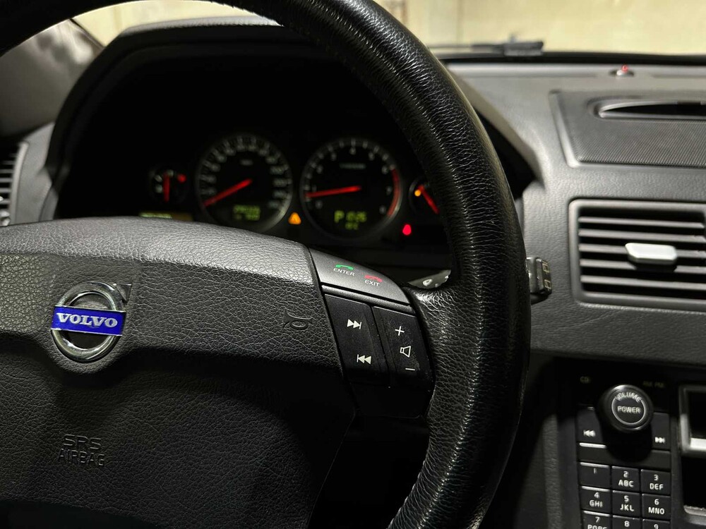 Volvo XC90 2.5 T Summum 209pk 2005, 61-PV-JB Youngtimer