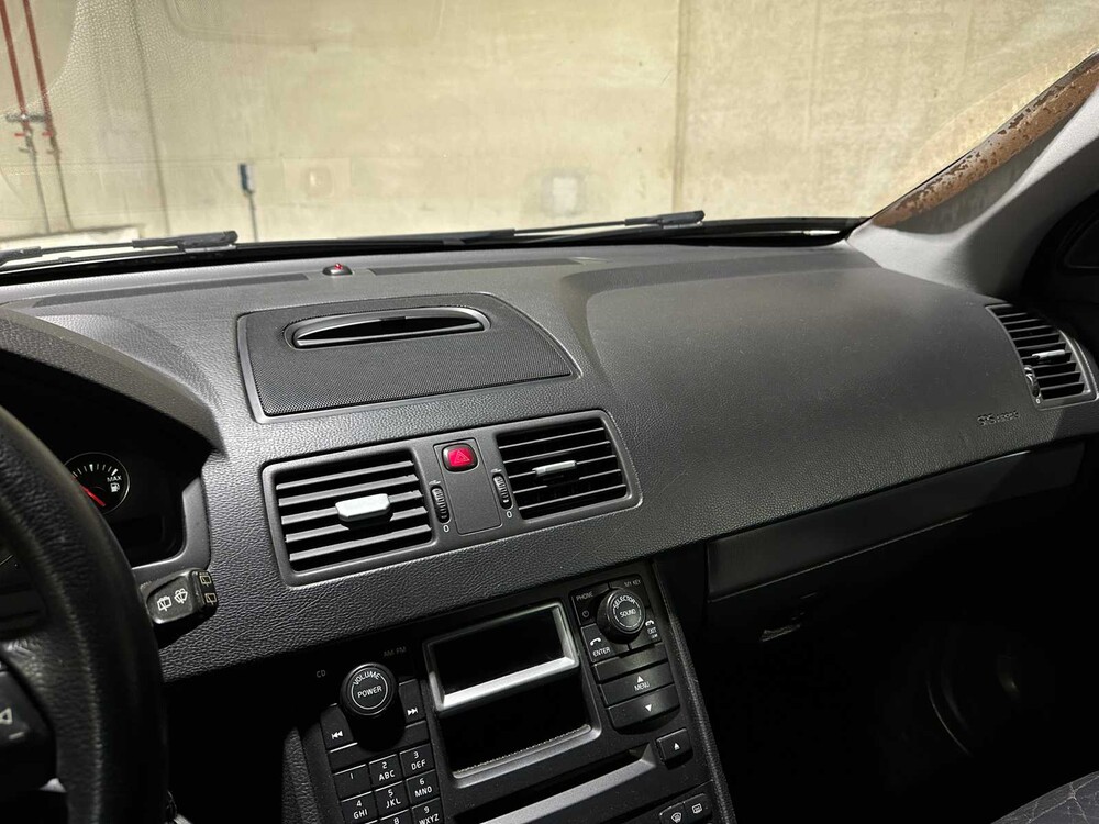 Volvo XC90 2.5 T Summum 209pk 2005, 61-PV-JB Youngtimer