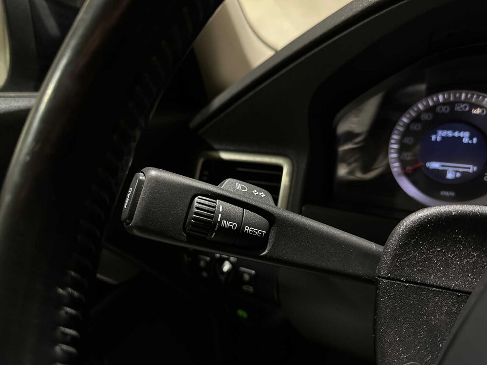 Volvo XC70 2.4 D5 Summum Automaat 185pk 2009, SL-408-H