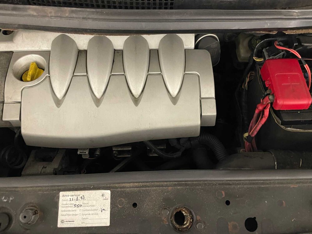 Renault Scénic 1.6-16V Dynamic Comfort 111pk 2005, 28-SF-KN