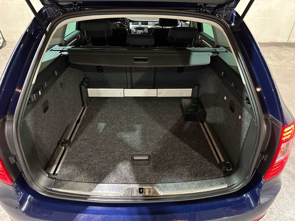 Skoda Superb Combi 2.0 TSI 200PK Automaat Sprint Pro 200pk 2014, PK-349-K