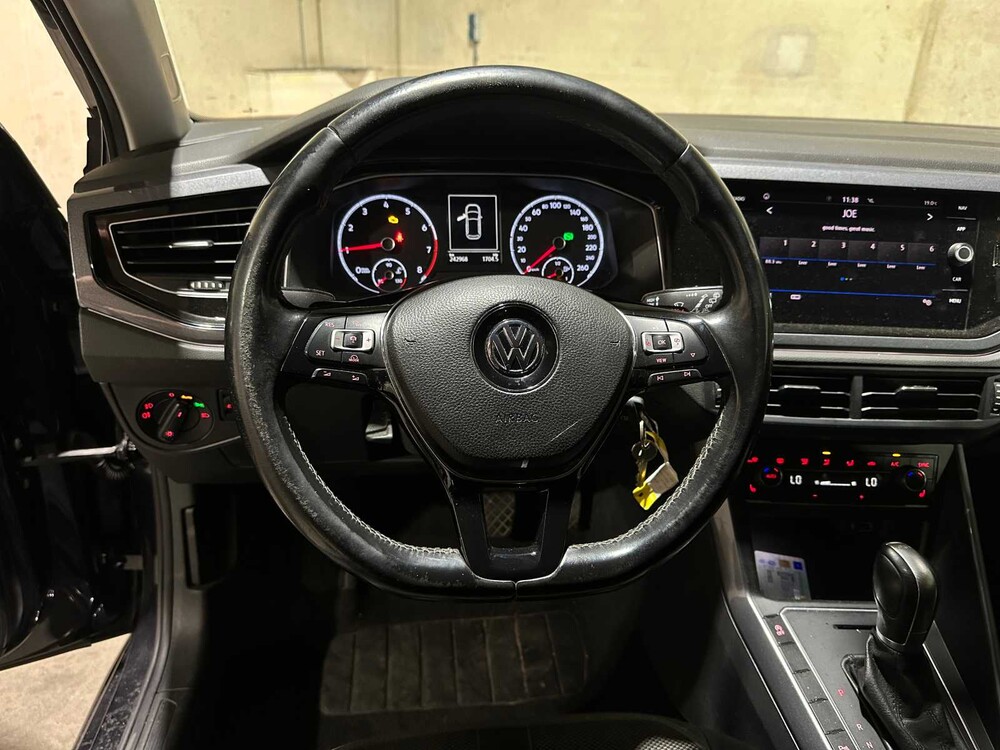 Volkswagen Polo 1.0 TSI Highline 95pk 2018, TV-558-N