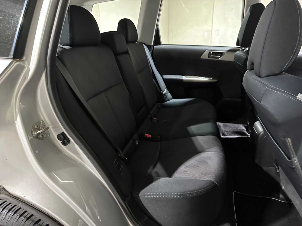 Subaru Forester 2.0 X Comfort 150pk 2011, 01-NXB-9