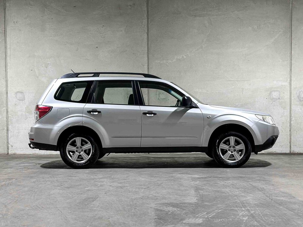 Subaru Forester 2.0 X Comfort 150pk 2011, 01-NXB-9