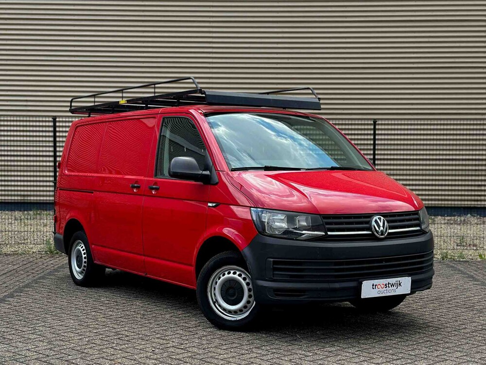 Volkswagen Transporter 2.0 TDI 102pk 2017, VSV-01-F Bedrijfswagen