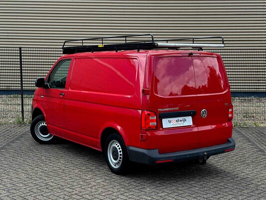 Volkswagen Transporter 2.0 TDI 102pk 2017, VSV-01-F Bedrijfswagen