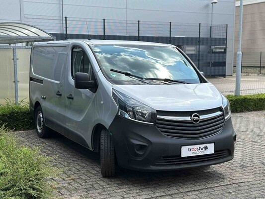 Opel Vivaro 1.6 CDTI Sport 95pk 2016, V-212-BH Bedrijfswagen