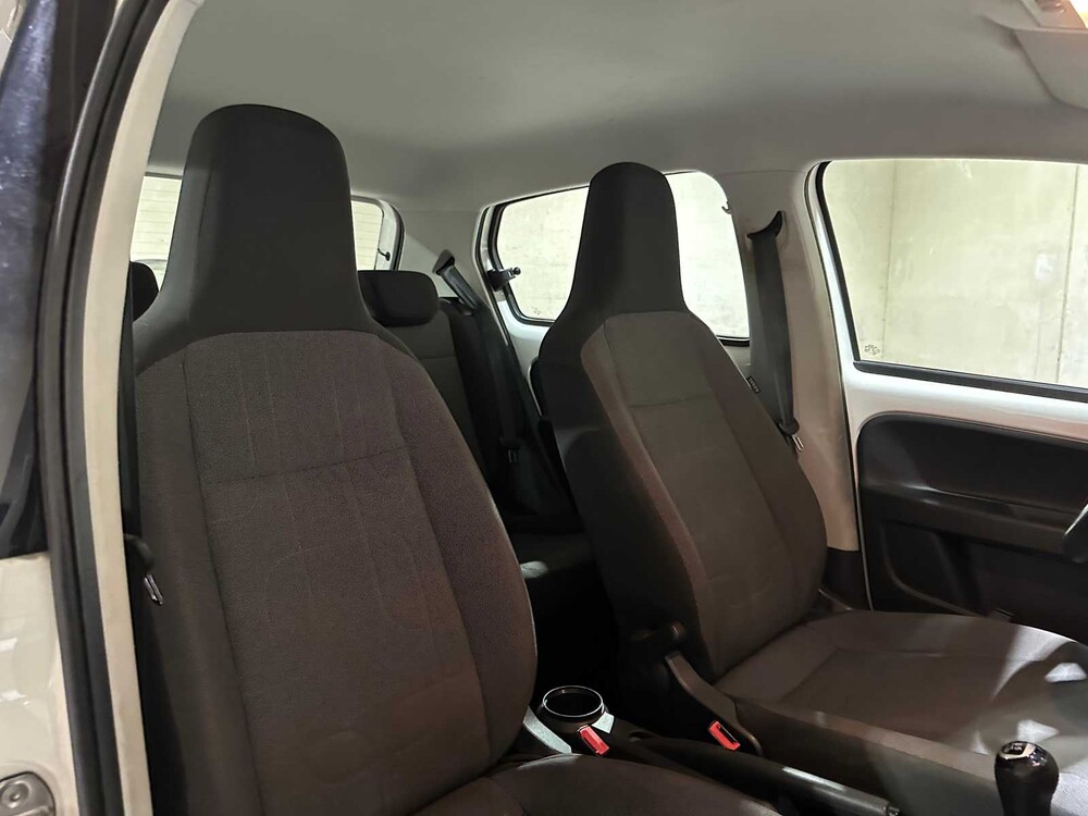 Volkswagen Up! 1.0 move up! BlueMotion 60pk 2013, 2-SZR-70