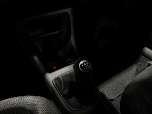 Volkswagen Up! 1.0 move up! BlueMotion 60pk 2013, 2-SZR-70