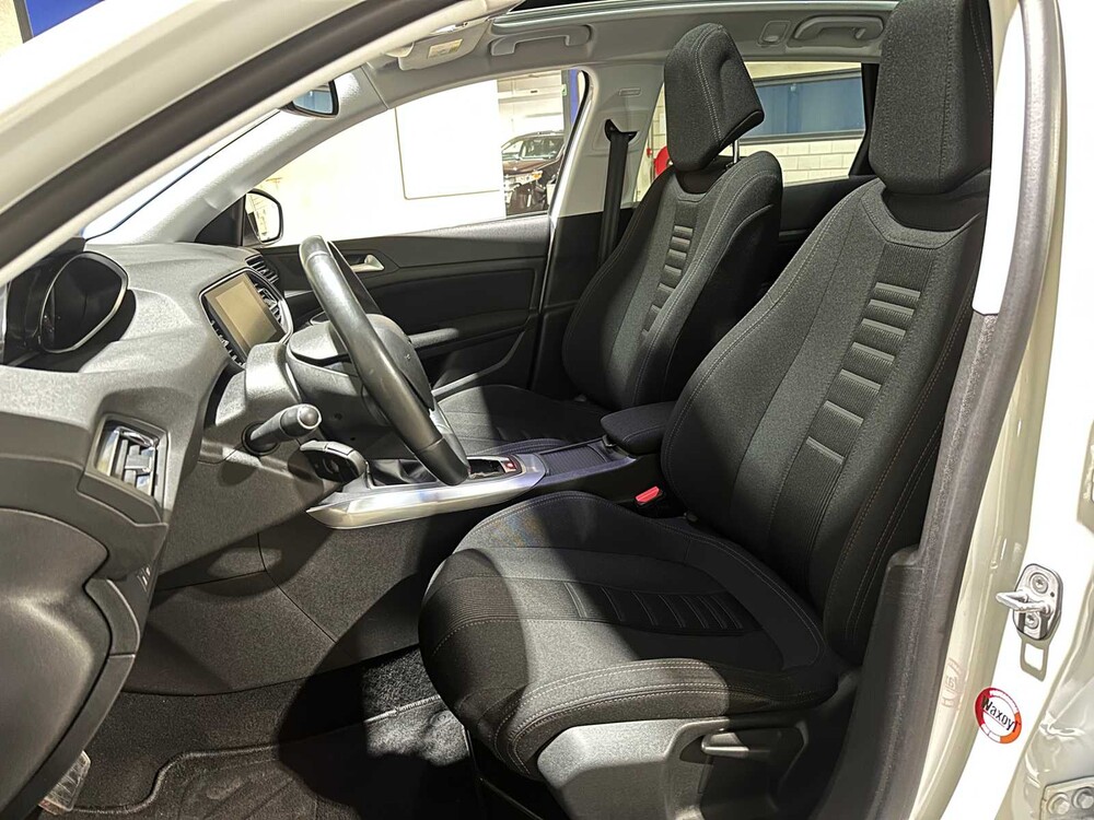 Peugeot 308 SW 1.2 e-THP Allure 131PS 2014 (Automatik), 6-ZDS-85