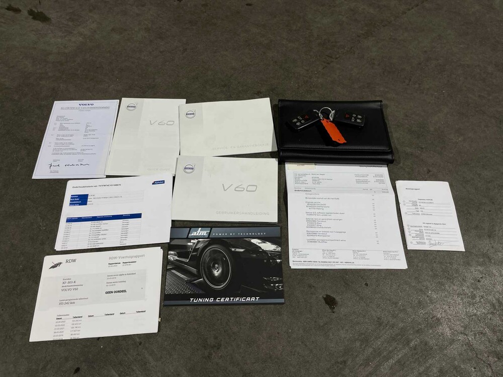 Volvo V60 2.0 D2 Summum 120PS 2015, XF-303-K