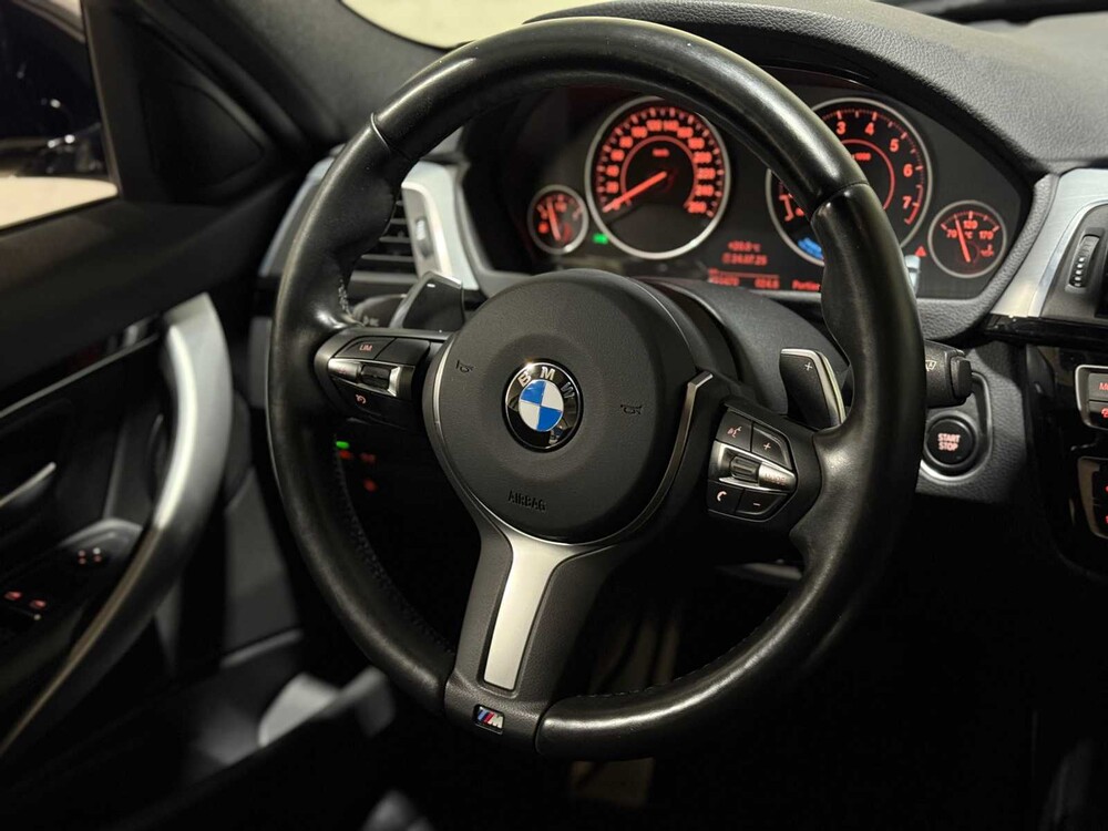 BMW 330e M-Sport High Executive 184PS 2016 3er, JS-229-N