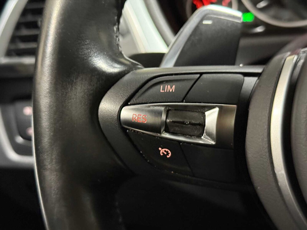 BMW 330e M-Sport High Executive 184PS 2016 3er, JS-229-N