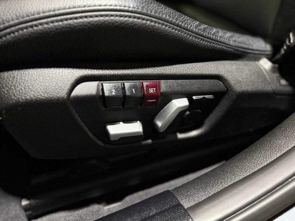 BMW 330e M-Sport High Executive 184PS 2016 3er, JS-229-N