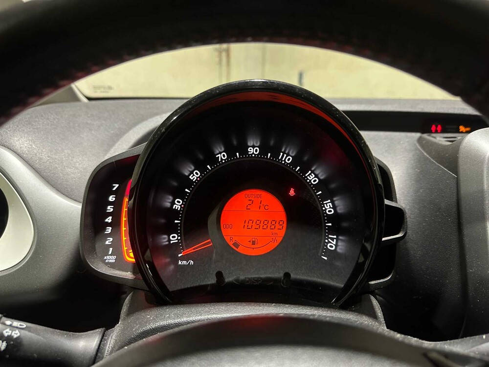 Toyota Aygo 1.0 VVT-i x-play 72hp 2020, J-855-XB