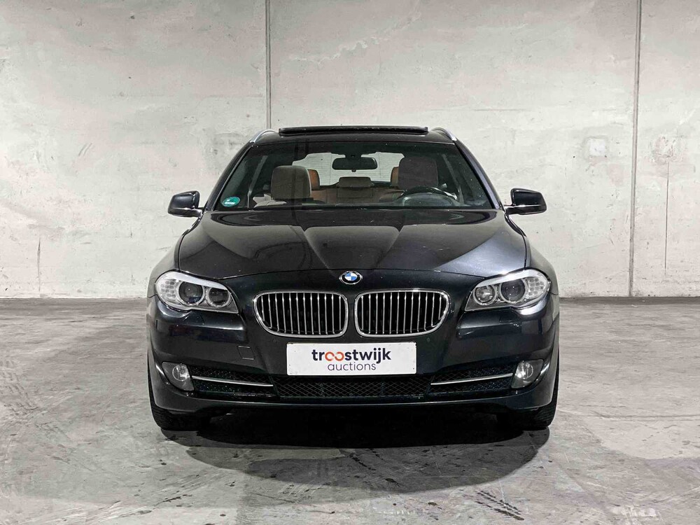 BMW 530d Touring Upgrade Edition 258PS 2013 5er, 60-ZLD-1