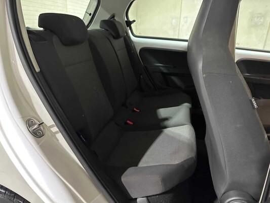 Volkswagen Up! 1.0 move up! BlueMotion 60pk 2013, 2-SZR-70