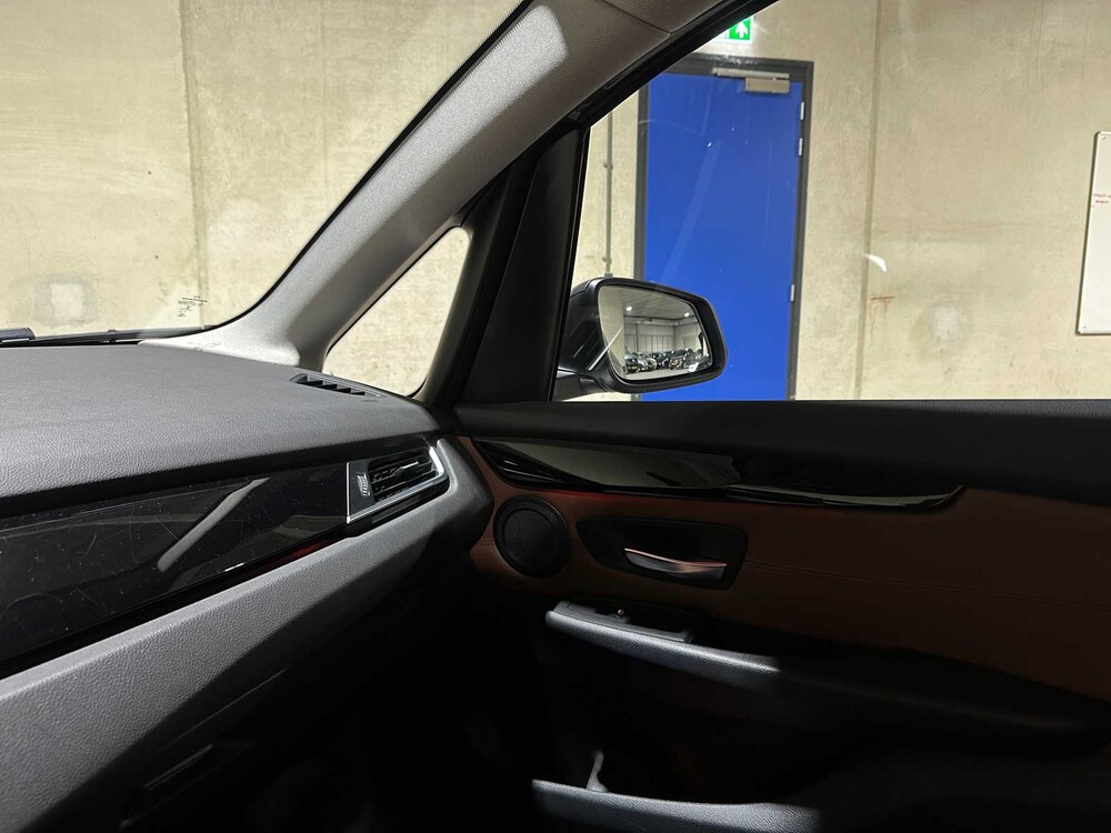 BMW 218i Essential (Automatik) 136PS 2015 2er Active Tourer, GJ-038-T