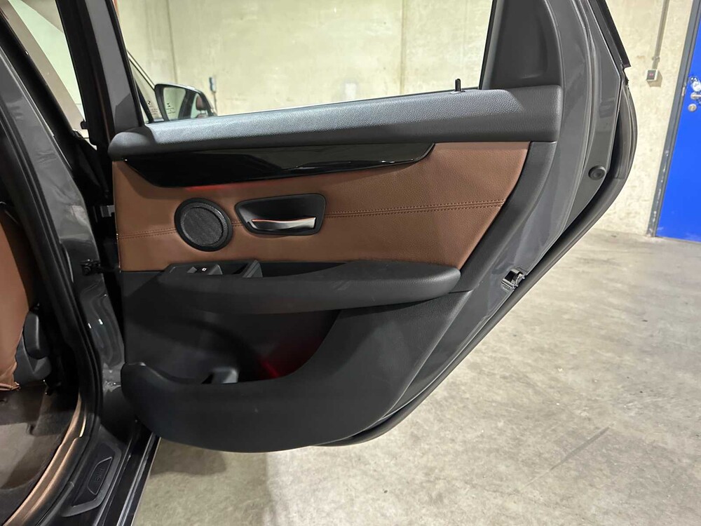 BMW 218i Essential (Automatik) 136PS 2015 2er Active Tourer, GJ-038-T