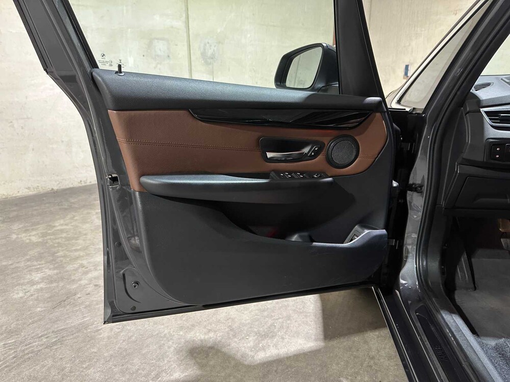 BMW 218i Essential (Automatik) 136PS 2015 2er Active Tourer, GJ-038-T