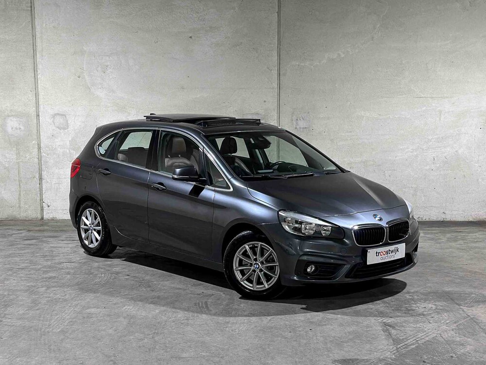 BMW 218i Essential (Automatik) 136PS 2015 2er Active Tourer, GJ-038-T