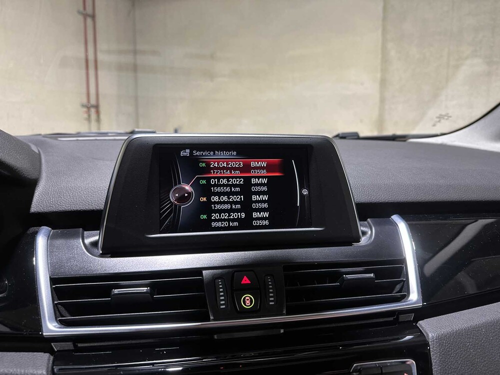 BMW 218i Essential (Automatik) 136PS 2015 2er Active Tourer, GJ-038-T