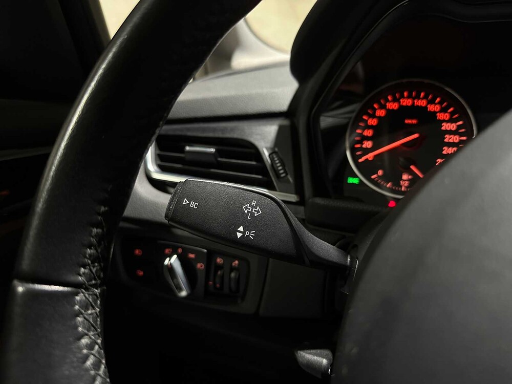 BMW 218i Essential (Automatik) 136PS 2015 2er Active Tourer, GJ-038-T