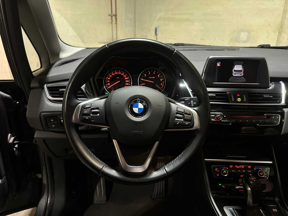BMW 218i Essential (Automatik) 136PS 2015 2er Active Tourer, GJ-038-T