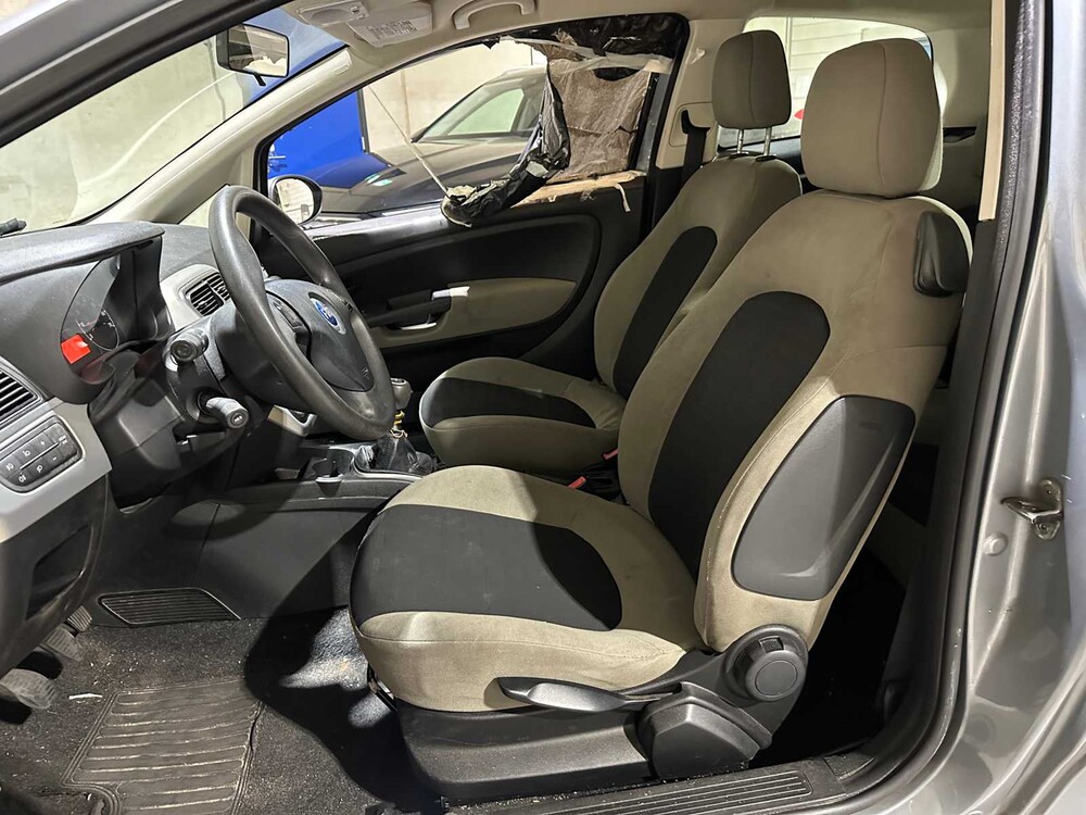 Fiat Grande Punto 1.4-16V Sportsound Plus 95PS 2006, 31-TL-LT