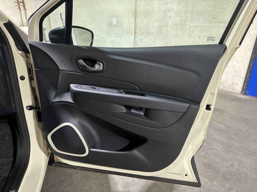 Renault Captur 1.2 TCe Intens 120PS 2018, X-893-ND