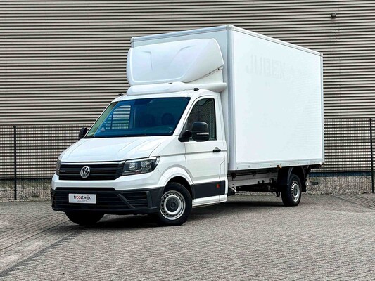 Passenger cars and commercial vehicles in Tiel