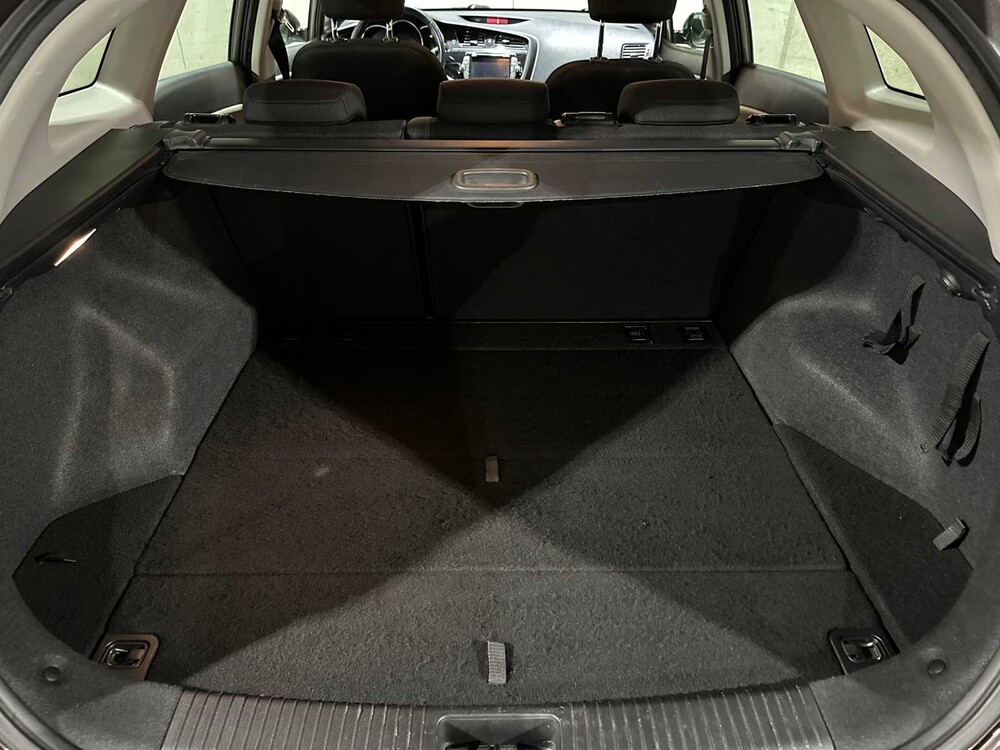 Kia cee'd Sportswagon 1.6 GDI BusinessLine 135PS 2014, 5-TRK-97