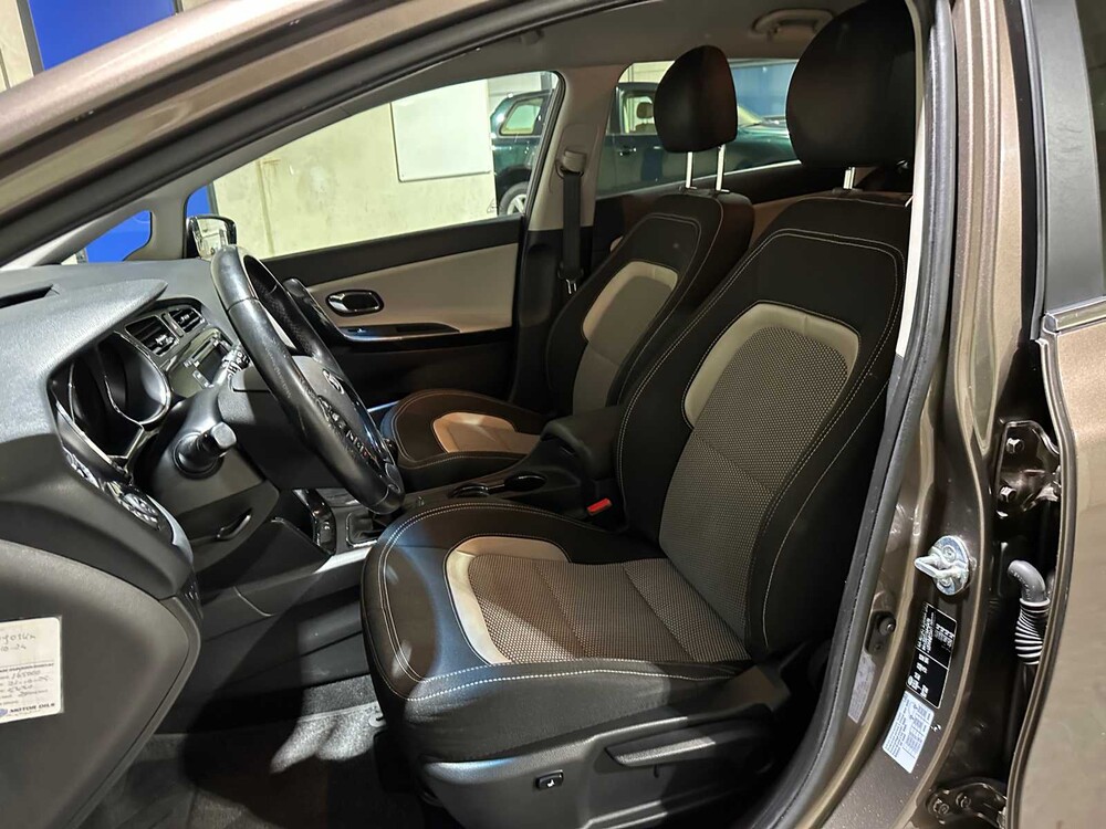 Kia cee'd Sportswagon 1.6 GDI BusinessLine 135PS 2014, 5-TRK-97