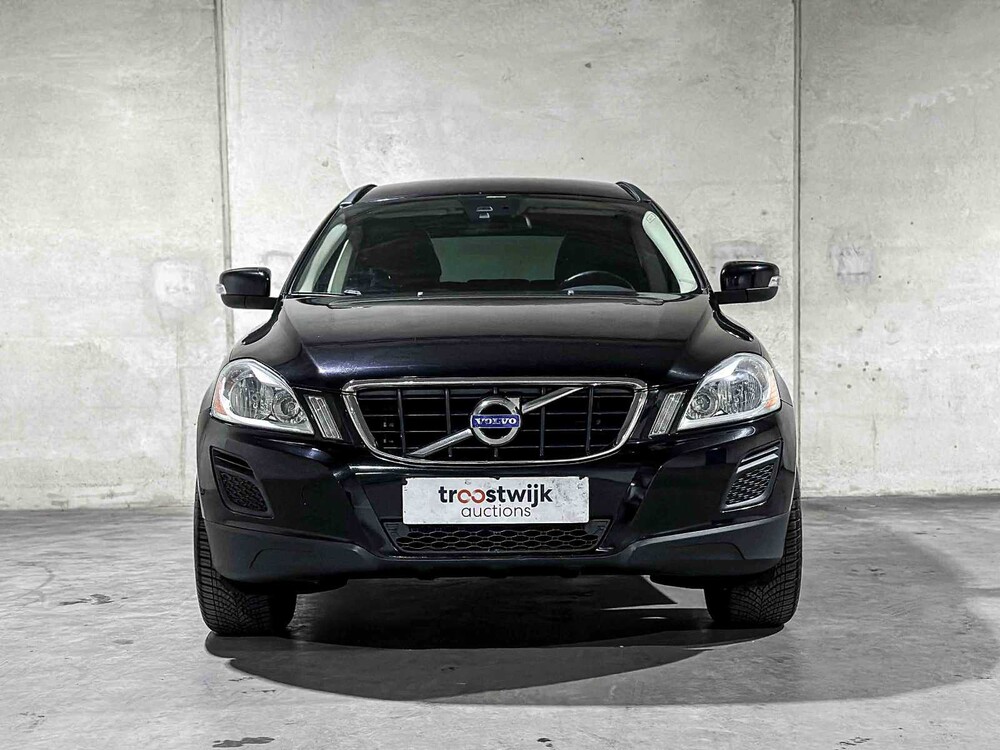 Volvo XC60 2.0 D4 5-Zylinder Momentum 163PS 2012, KT-999-X