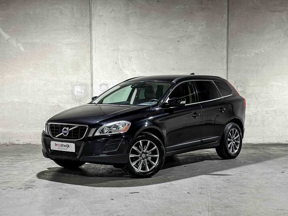 Volvo XC60 2.0 D4 5-Zylinder Momentum 163PS 2012, KT-999-X