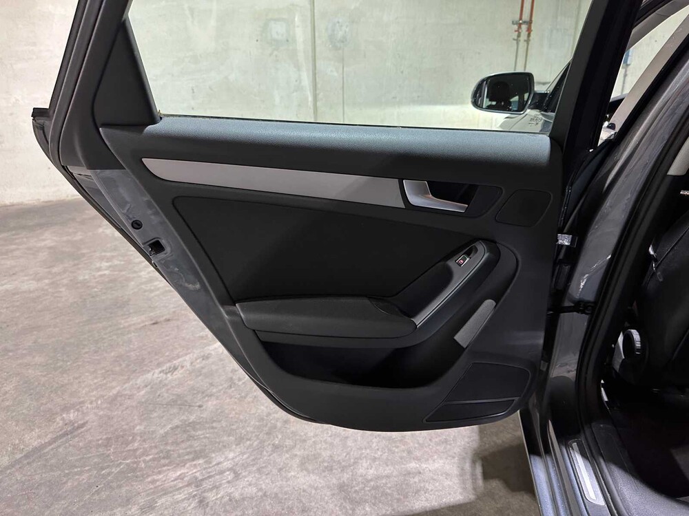 Audi A4 Avant 2.0 TDI ultra Business Edition 136PS 2014, 6-TSP-29