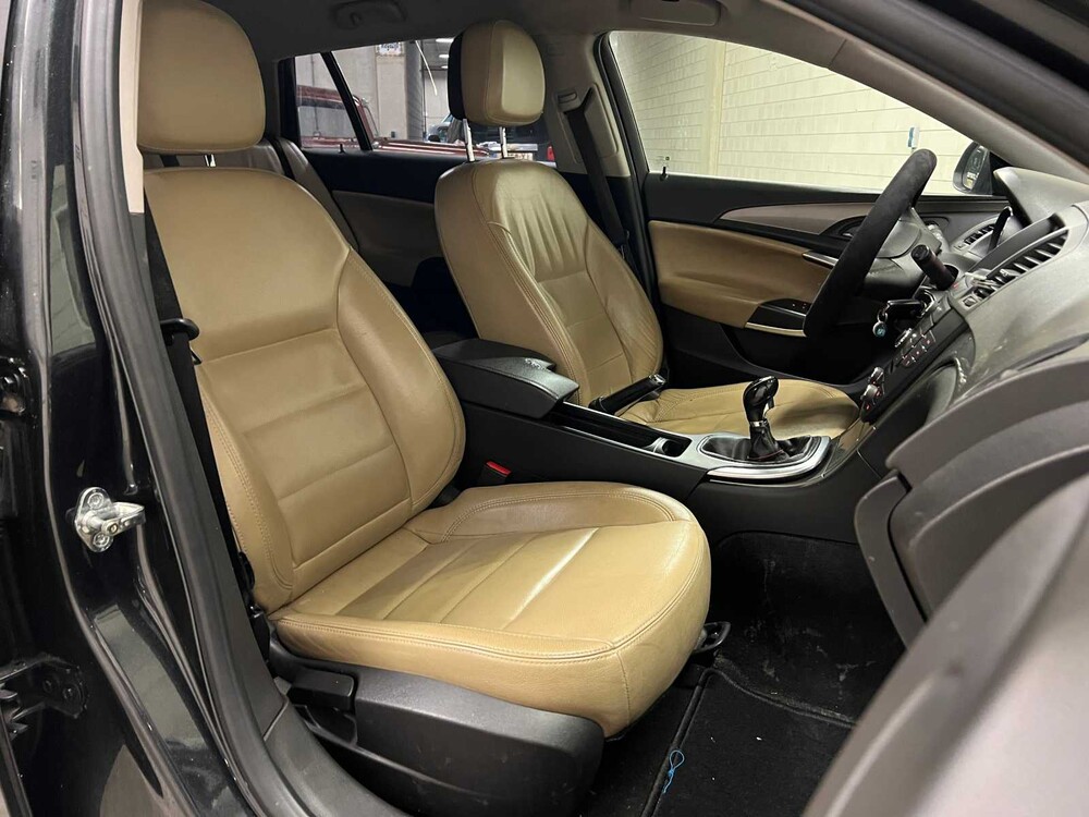 Opel Insignia Sports Tourer 1.4 T EcoFlex Edition 140PS 2012 (Original-NL), 86-XLB-3