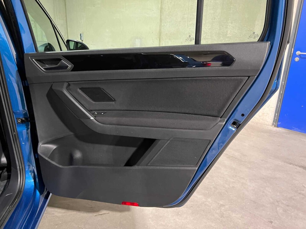 Volkswagen Touran 1.4 TSI Connected Series -Automatik- 150PS 2016, JS-249-R