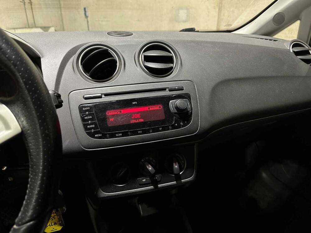 SEAT Ibiza 1.4 Good Stuff 86PS 2010, 56-LLH-7