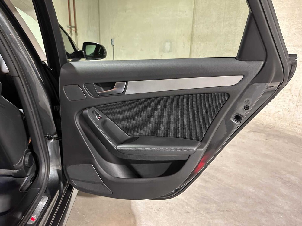 Audi A4 Avant 1.8 TFSI S Edition 120PS 2013, 26-ZRP-1