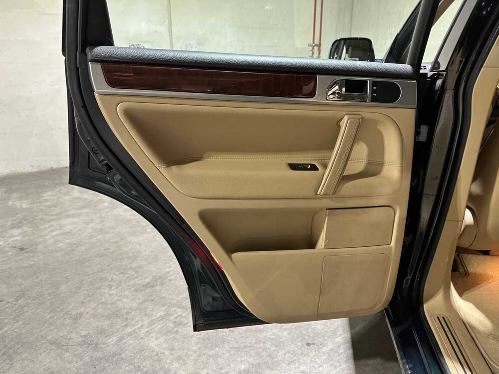 Volkswagen Touareg 3.2 V6 220PS 2003, 10-LV-HJ Youngtimer