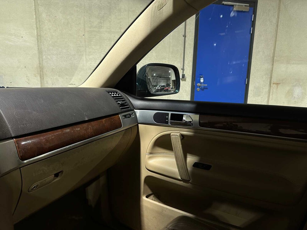 Volkswagen Touareg 3.2 V6 220PS 2003, 10-LV-HJ Youngtimer