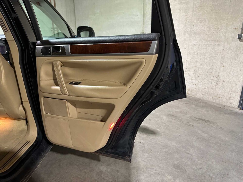 Volkswagen Touareg 3.2 V6 220PS 2003, 10-LV-HJ Youngtimer