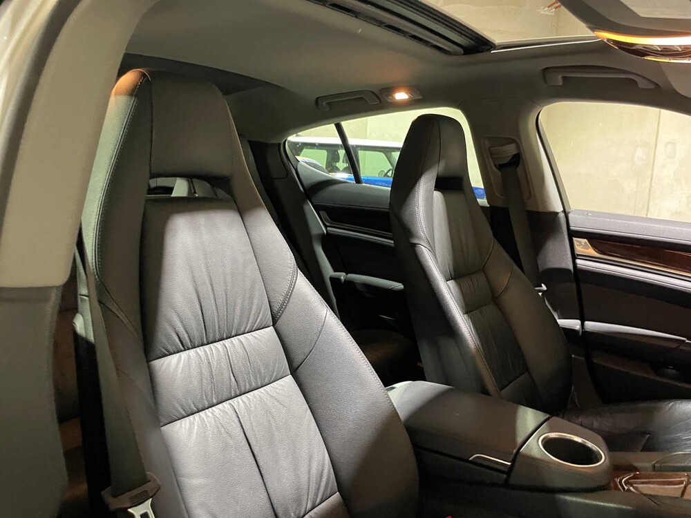 Porsche Panamera 4S 4.8 V8 400pk 2009, GRF-24-R Youngtimer